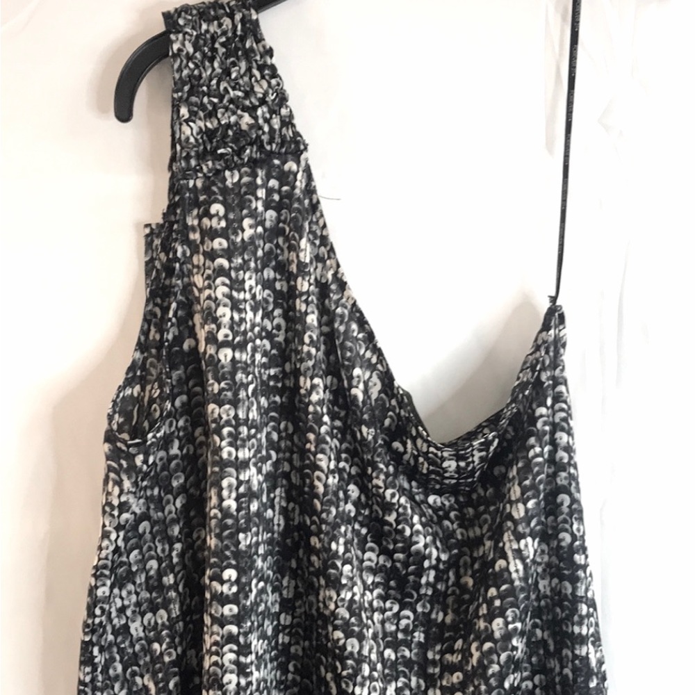 Forever 21 Plus One Strap Black and Gray Blouse